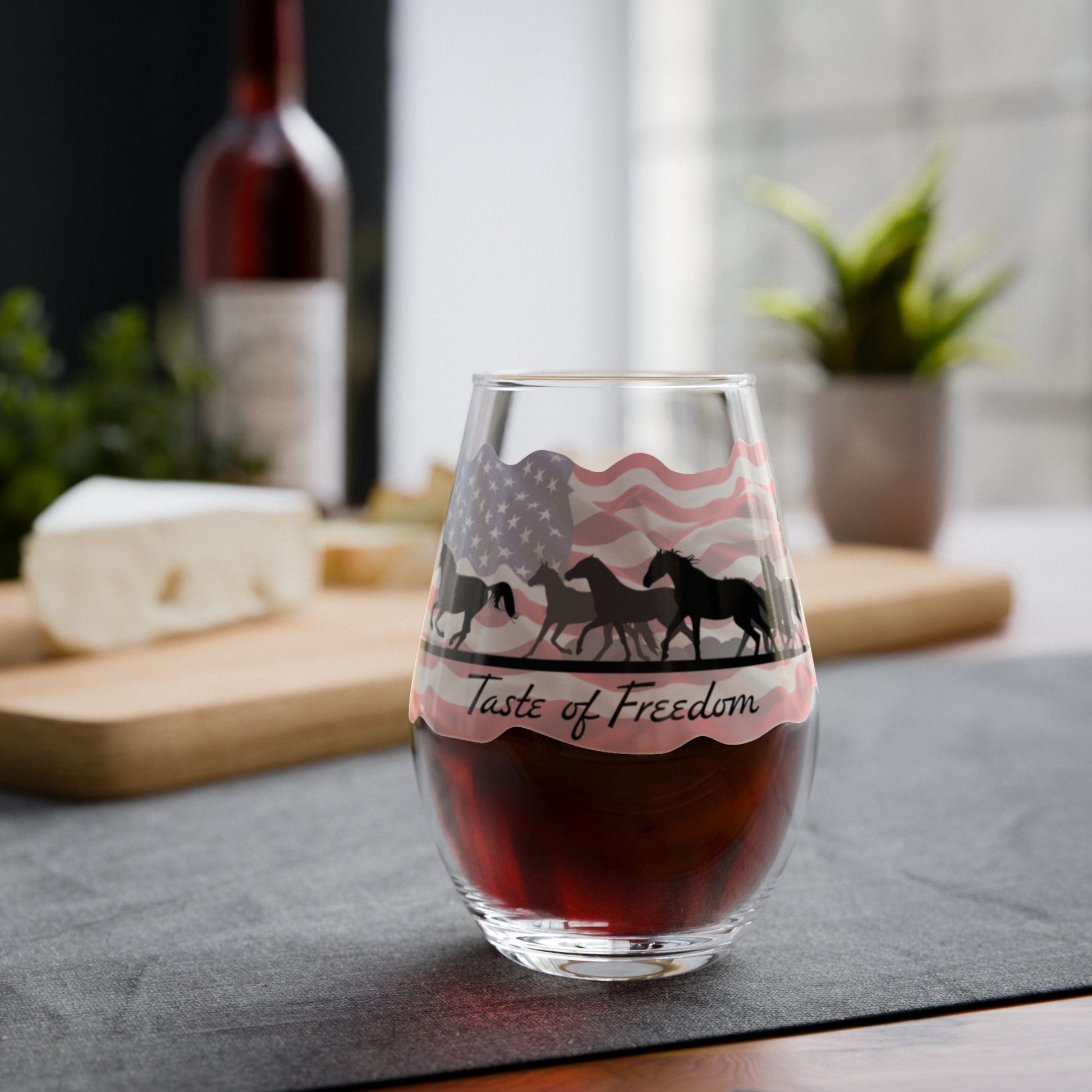 Taste of Freedom Stemless Wine Glass